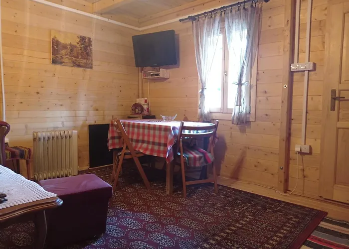 Dom wakacyjny Brvnara Omladinac *