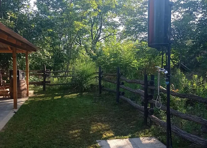 Brvnara Omladinac Dom wakacyjny